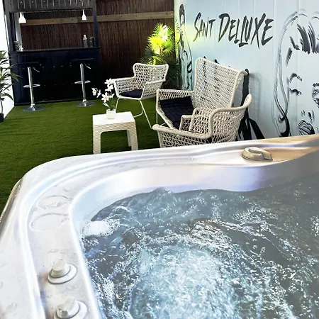 Sant Deluxe Апартаменты